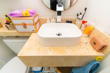 Apartamento à venda com 38m², 2 quartos e sem vaga Apartamento à venda com 38m², 2 quartos e sem vagaBanheiro