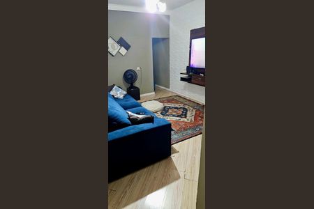 Casa à venda com 150m², 2 quartos e 2 vagas Casa à venda com 150m², 2 quartos e 2 vagasSala