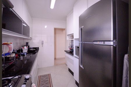 Apartamento à venda com 74m², 3 quartos e 2 vagas Apartamento à venda com 74m², 3 quartos e 2 vagasCozinha/Área de Serviço