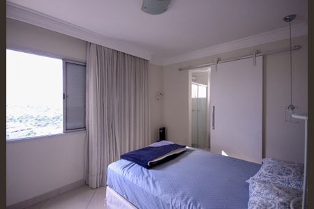 Apartamento à venda com 74m², 3 quartos e 2 vagas Apartamento à venda com 74m², 3 quartos e 2 vagasQuarto 3 - Suite
