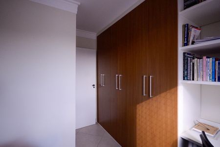 Apartamento à venda com 74m², 3 quartos e 2 vagas Apartamento à venda com 74m², 3 quartos e 2 vagasQuarto 2