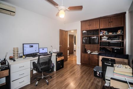 Apartamento à venda com 139m², 3 quartos e 1 vagaQuarto 2