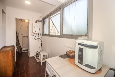 Apartamento à venda com 139m², 3 quartos e 1 vagaÁrea de Serviço