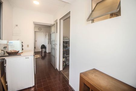 Apartamento à venda com 139m², 3 quartos e 1 vagaÁrea de Serviço