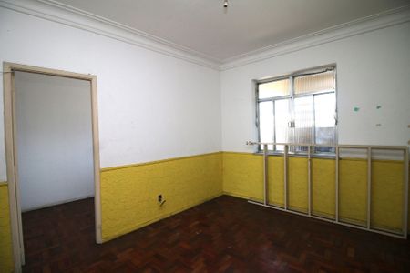 Apartamento à venda com 90m², 3 quartos e sem vagaSala