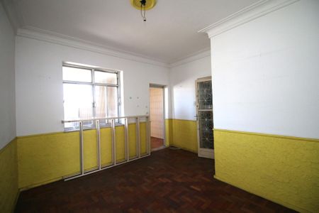 Apartamento à venda com 90m², 3 quartos e sem vagaSala