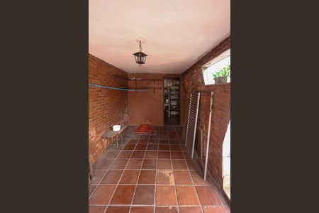 Casa à venda com 245m², 3 quartos e 3 vagas Casa à venda com 245m², 3 quartos e 3 vagasQuintal