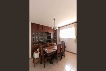 Casa à venda com 150m², 3 quartos e 3 vagasCopa