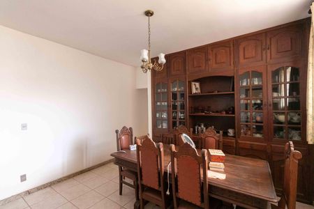 Casa à venda com 150m², 3 quartos e 3 vagasCopa