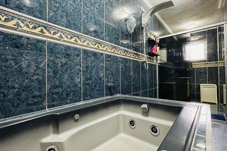 Casa para alugar com 270m², 5 quartos e 2 vagasBanheiro da Suíte