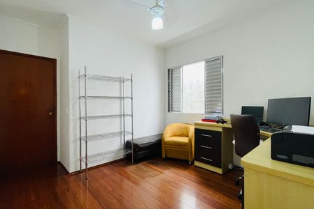 Casa para alugar com 270m², 5 quartos e 2 vagasQuarto 3