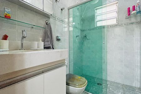 Casa para alugar com 270m², 5 quartos e 2 vagasBanheiro