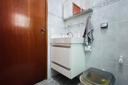 Casa para alugar com 270m², 5 quartos e 2 vagasBanheiro