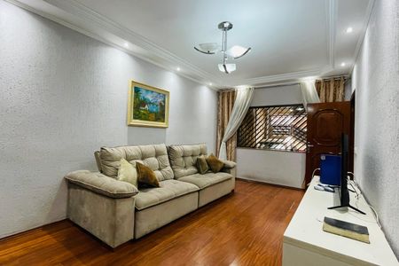 Casa para alugar com 270m², 5 quartos e 2 vagasSala