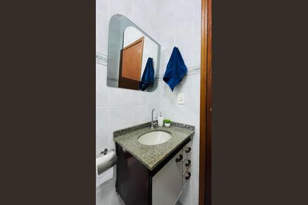 Casa para alugar com 270m², 5 quartos e 2 vagasLavabo