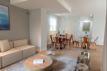 Apartamento para alugar com 55m², 2 quartos e 1 vaga Apartamento para alugar com 55m², 2 quartos e 1 vagaÁrea comum - Salão de festas