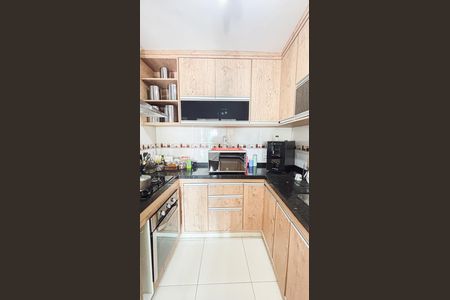 Apartamento à venda com 121m², 2 quartos e 1 vaga Apartamento à venda com 121m², 2 quartos e 1 vagaCozinha