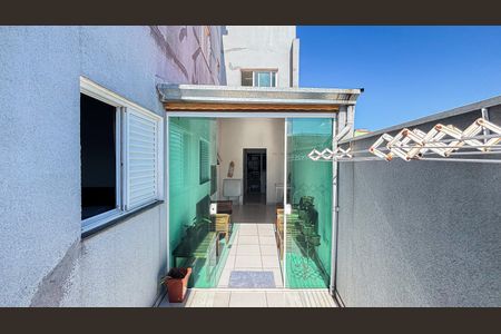 Apartamento à venda com 121m², 2 quartos e 1 vaga Apartamento à venda com 121m², 2 quartos e 1 vagaÁrea de Serviço - Quintal
