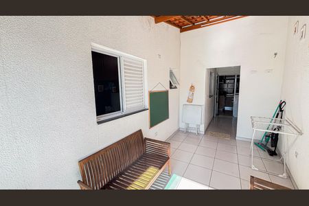 Apartamento à venda com 121m², 2 quartos e 1 vaga Apartamento à venda com 121m², 2 quartos e 1 vagaÁrea de Serviço - Quintal