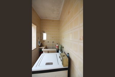 Casa à venda com 330m², 2 quartos e 4 vagasÁrea de Serviço