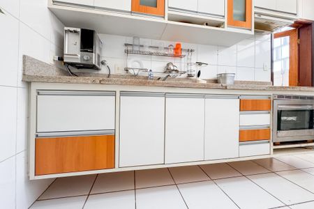 Apartamento à venda com 110m², 3 quartos e 1 vagaCozinha - Armários