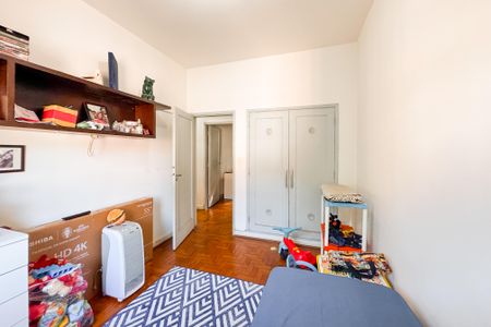 Apartamento à venda com 110m², 3 quartos e 1 vagaQuarto 2