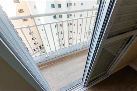Apartamento à venda com 110m², 2 quartos e 2 vagasSuite 1 - Varanda