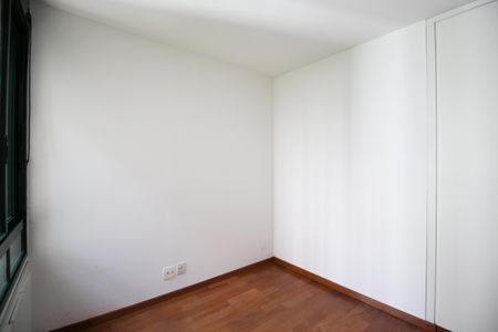 Apartamento à venda com 121m², 3 quartos e 3 vagasSuíte 2