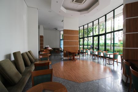 Apartamento à venda com 121m², 3 quartos e 3 vagasÁrea comum - Salão de festas