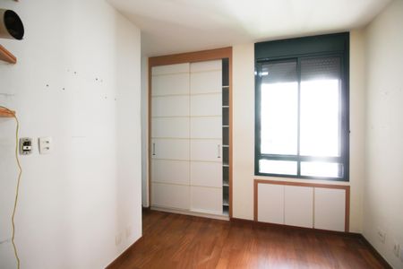 Apartamento à venda com 121m², 3 quartos e 3 vagasSuíte 3