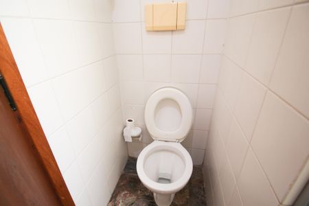 Apartamento à venda com 121m², 3 quartos e 3 vagasBanheiro da Suíte 2