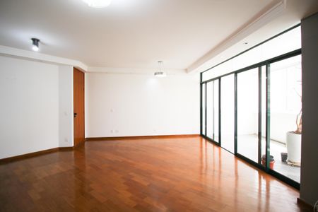 Apartamento à venda com 121m², 3 quartos e 3 vagasSala
