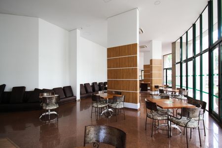 Apartamento à venda com 121m², 3 quartos e 3 vagasÁrea comum - Salão de festas