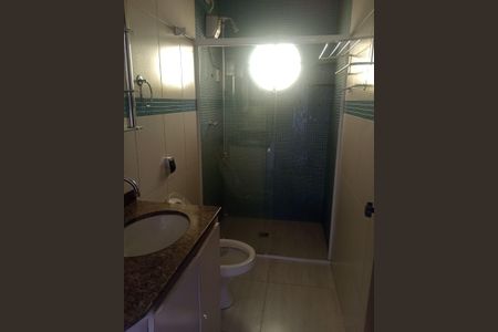 Casa à venda com 129m², 3 quartos e 3 vagas Casa à venda com 129m², 3 quartos e 3 vagasBanheiro 1