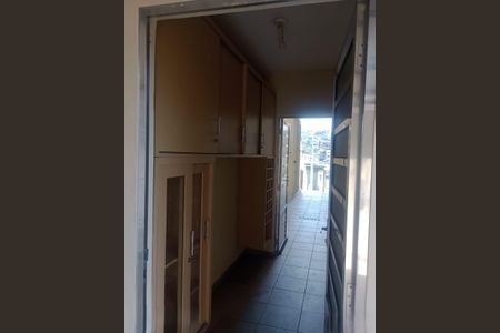 Casa à venda com 129m², 3 quartos e 3 vagas Casa à venda com 129m², 3 quartos e 3 vagasCorredor