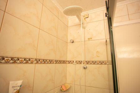 Casa à venda com 220m², 3 quartos e 2 vagasBanheiro