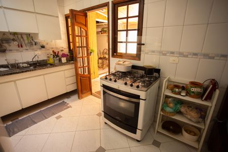 Casa à venda com 220m², 3 quartos e 2 vagasCozinha