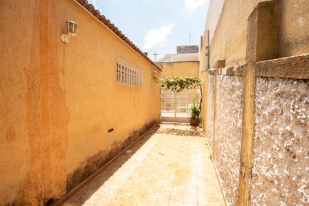 Casa à venda com 220m², 3 quartos e 2 vagasÁrea comum