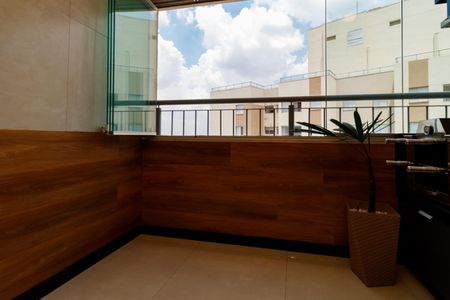 Apartamento à venda com 67m², 2 quartos e 1 vagaVaranda da Sala