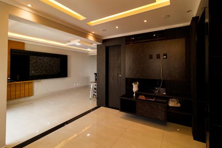 Apartamento à venda com 67m², 2 quartos e 1 vagaSala