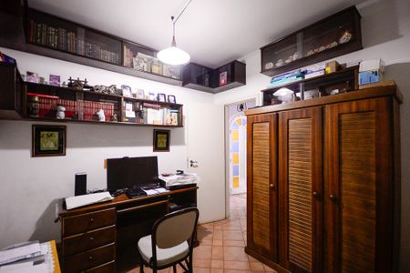Casa à venda com 560m², 5 quartos e 4 vagasQuarto 1