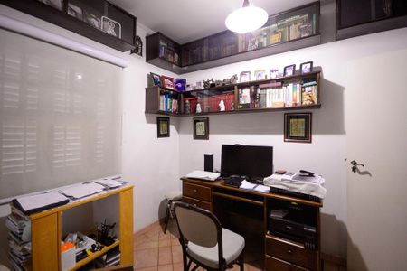 Casa à venda com 560m², 5 quartos e 4 vagasQuarto 1