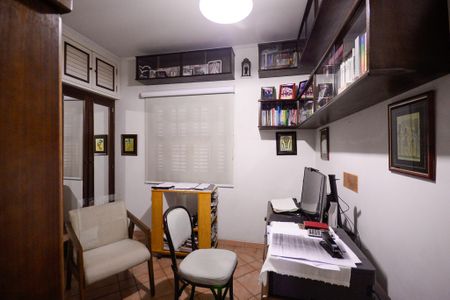 Casa à venda com 560m², 5 quartos e 4 vagasQuarto 1