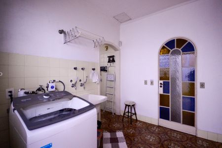 Casa à venda com 560m², 5 quartos e 4 vagasÁrea de Serviço