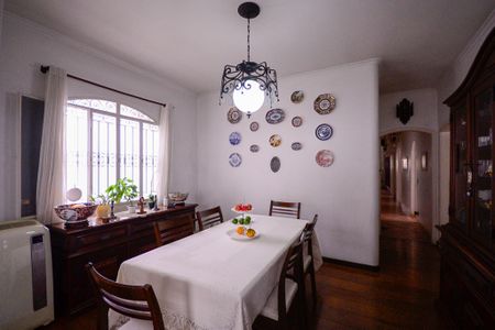 Casa à venda com 560m², 5 quartos e 4 vagasSala de Jantar