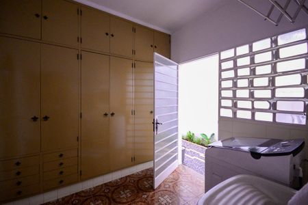 Casa à venda com 560m², 5 quartos e 4 vagasÁrea de Serviço