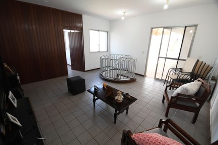Apartamento à venda com 180m², 4 quartos e 2 vagasSala TV