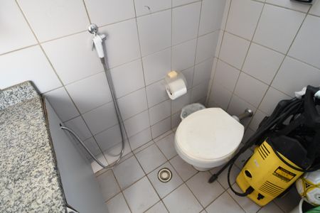 Apartamento à venda com 180m², 4 quartos e 2 vagasBanheiro de serviço