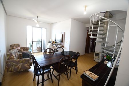 Apartamento à venda com 180m², 4 quartos e 2 vagasSala 