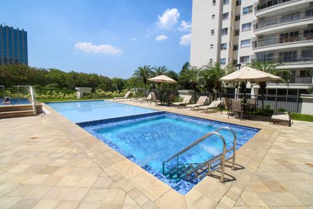 Apartamento para alugar com 77m², 2 quartos e 1 vagaÁrea comum - Piscina